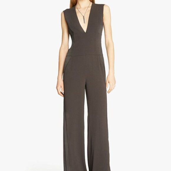 Halston Grey/green jumpsuit, nice V neckline - Picture 1 of 6